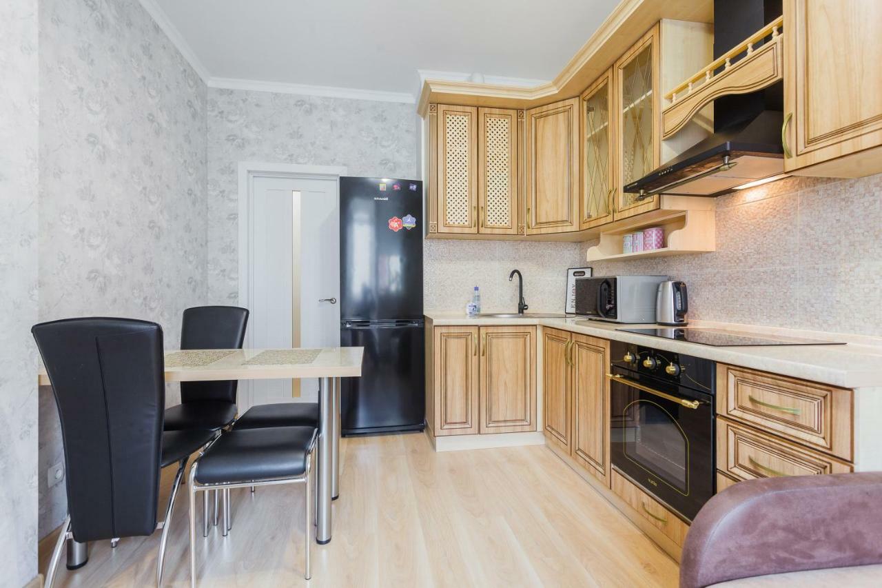 Business Class Apartment At Lomonosova Kiev Extérieur photo